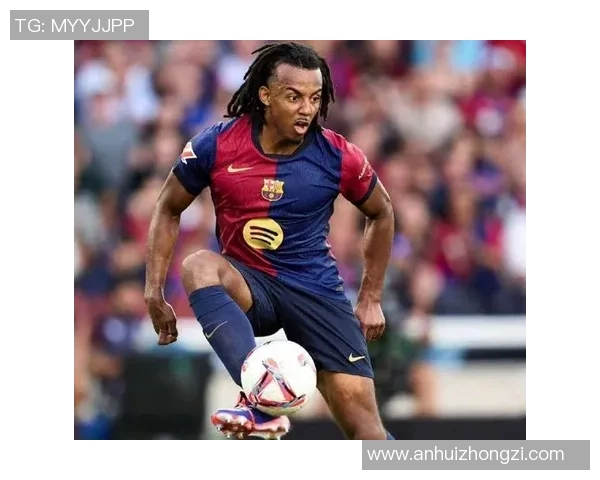 足球明星私人服装独特风格揭秘时尚穿搭图片欣赏